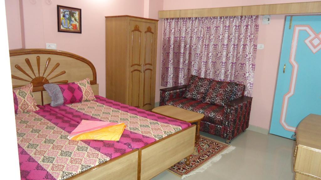 ורנאסי Krishna Paying Guest House חדר תמונה